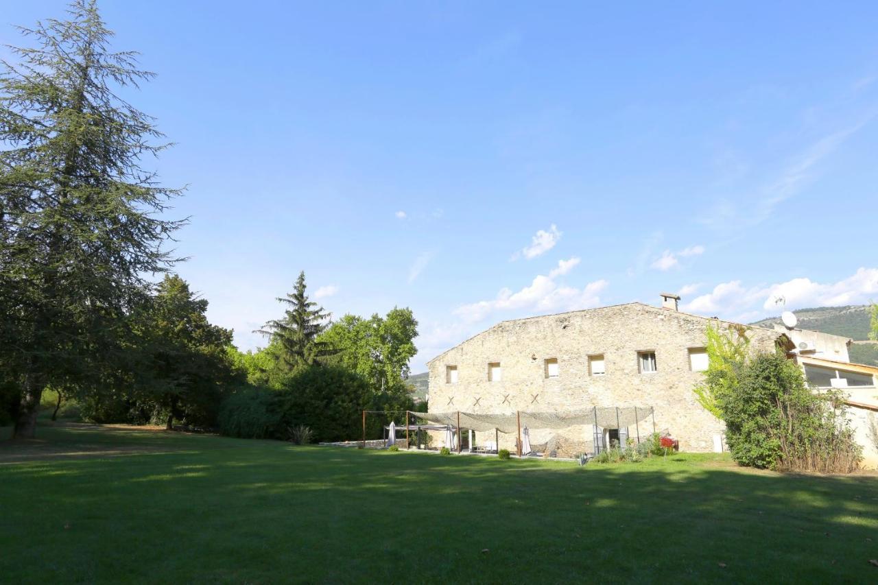 L'Oustaou Bed and Breakfast Château-Arnoux Eksteriør billede